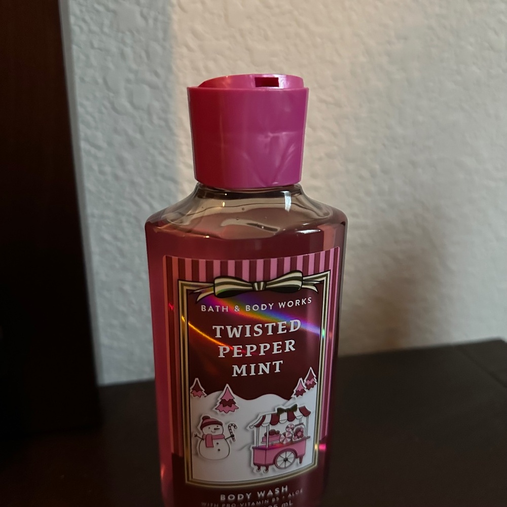 🩷 Bath and Body Works Twisted Peppermint Body Wash Shower Gel